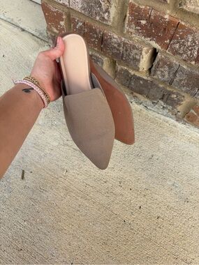 Women's Pointed Slip-On Mules in Taupe